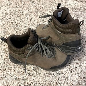 Like New Merrell Boots Sz7
